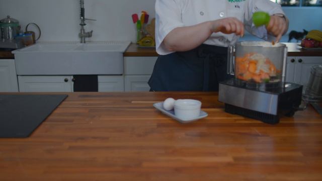 Veggie Turducken for Dogs (Turdoggen!) смотреть онлайн