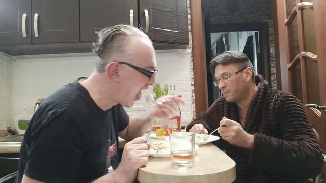 МУКБАНГ?Наконец-то у меня мини - ОТПУСК? смотреть онлайн