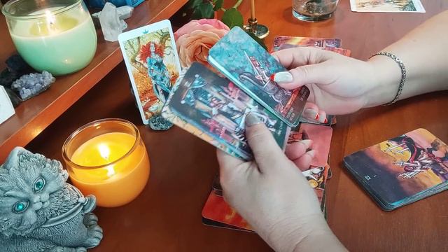 4 КОРОЛЕВЫ 🥰 КТО ЗА ВАМИ СЛЕДИТ,НАБЛЮДАЕТ, ПОЧЕМУ? 👀🙈👀😈💃🔥☀️😍😘👀🙈 таро 💛 смотреть онлайн