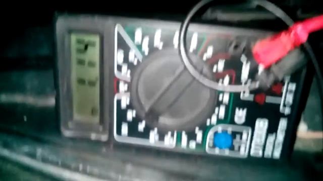 измеряем напряжение датчика ABS смотреть онлайн