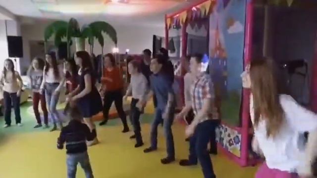 Спасибо,родным за такой праздник! смотреть онлайн