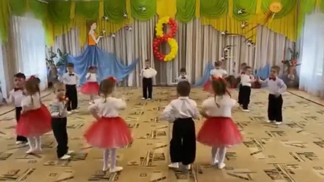 Танец с цветами на 8 марта смотреть онлайн