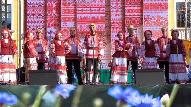 4К. Барановичская весна 2023. Народный ансамбль песни и танца. г. Пинск смотреть онлайн
