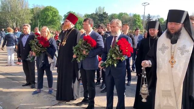 Заупокойные Богослужения на месте гибели людей 2 мая смотреть онлайн