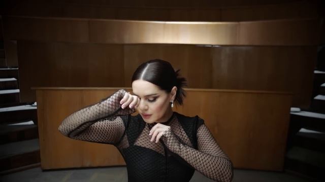 Hulkar Abdullayeva - Yana-yana (Official Music Video)