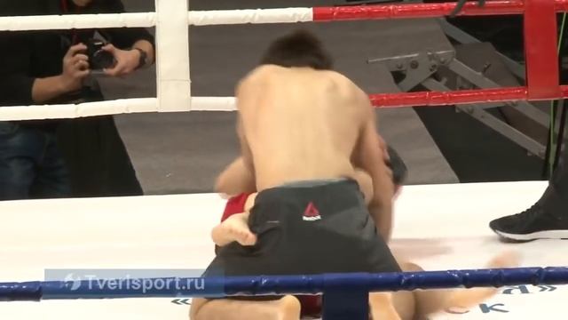 Масуд Замонов на турнире К1 Мaximum смотреть онлайн