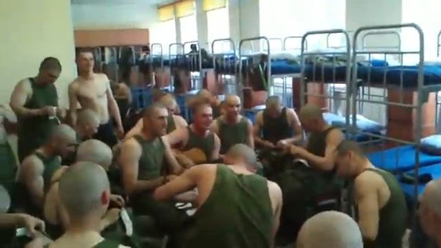 Армейская песня-полки идут стеной смотреть онлайн