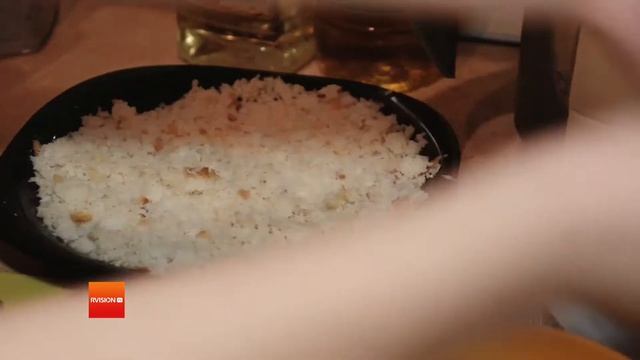 Готовим "Свиные отбивные в сухарях" ♨ смотреть онлайн