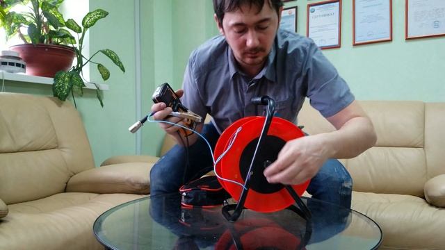 Уровнемер скважинный с термометром