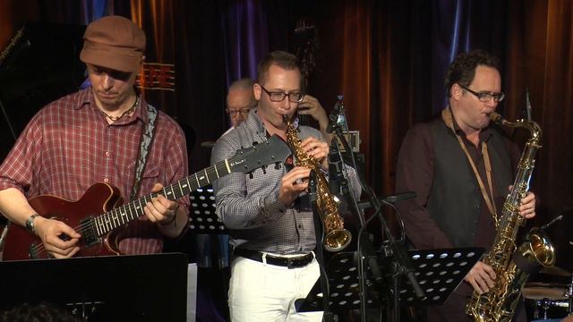 Riccardo Del Fra Live at the Atrane - Wind on an open book смотреть онлайн