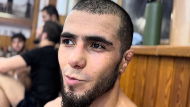Мухаммад Мокаев: «Каждый день представляю, как мне надевают пояс чемпиона». смотреть онлайн