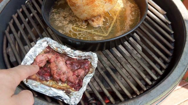 Курица на банке в большом зеленом яйце смотреть онлайн