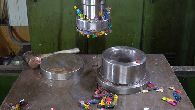 Насколько сильно должен работать наш пресс Worm Maker 5 000 000? смотреть онлайн