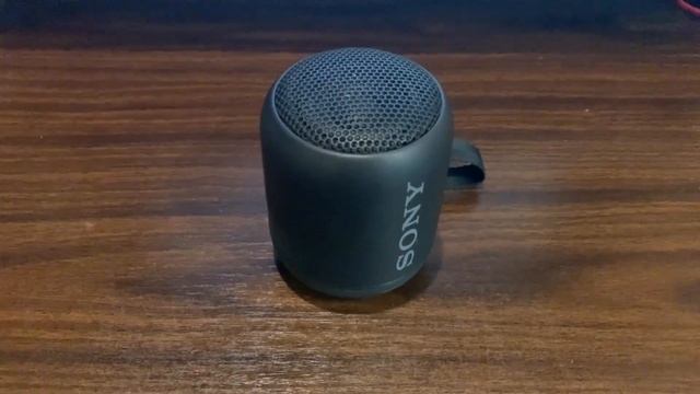 Портативная колонка / Обзор Sony SRS XB12 // Extra BASS смотреть онлайн