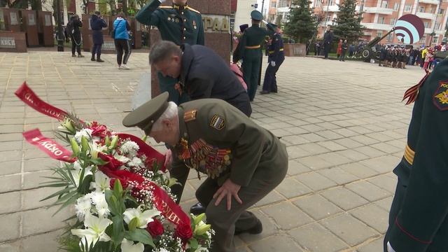 Парад Победы смотреть онлайн