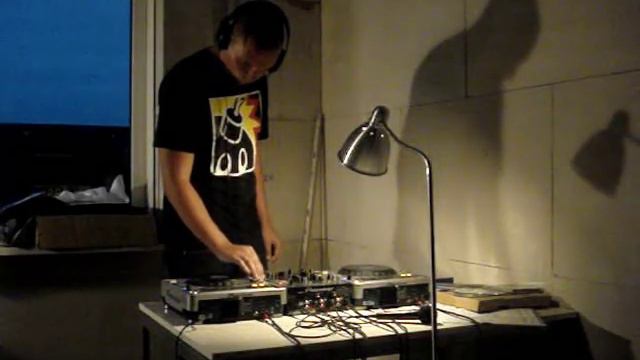 Reggae Mix 11-09-09 Part. 1 смотреть онлайн