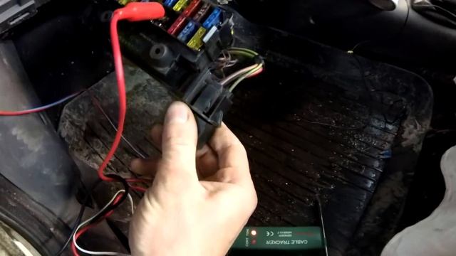 Форд Фиеста Курьер. Электрика. смотреть онлайн