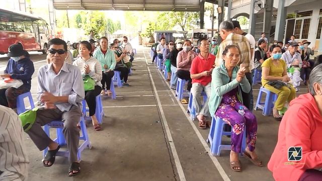 NHÓM HỒNG ÂN và FIAT PHỤC VỤ NGƯỜI KHIẾM THỊ Ở TRẢNG BOM, ĐỒNG NAI - Hội trường Gx. Trà Cổ 02.2.202 смотреть онлайн