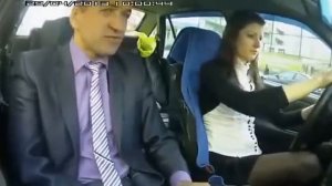 Инструктор по вождению сошел с ума   Девушка за рулём