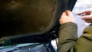 Установка амортизаторов (упоров) капота Volkswagen Golf (арт. KU-VW-GFPL-00) от upory.ru