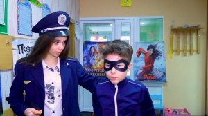 Серёжа спасает ситуацию! Как пронести сладости в кинотеатр все серии подряд