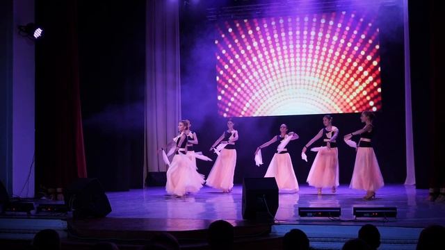 GaLa Dance смотреть онлайн