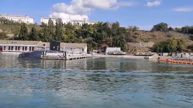 Мы в Крыму. Часть 10. Морская экскурсия по бухтам Севастополя смотреть онлайн
