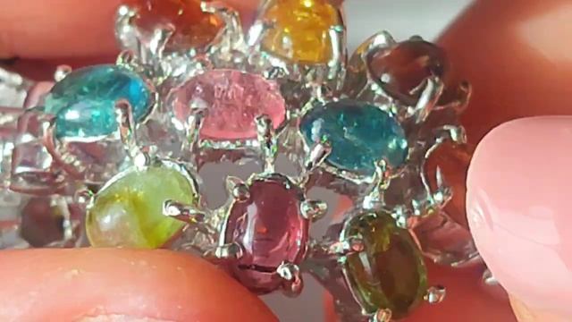 Люкс массивный браслет с турмалинами эльбаитами, редкие, 36ct, длина 20 см, 42,67 гр, 925 смотреть онлайн