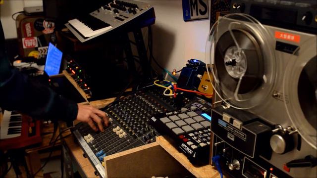 BASS MUSIC Mix Session w/ Minilogue and MPC500 смотреть онлайн