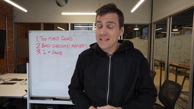 Why Most Social Media Ads Are Trash: Crash Course смотреть онлайн
