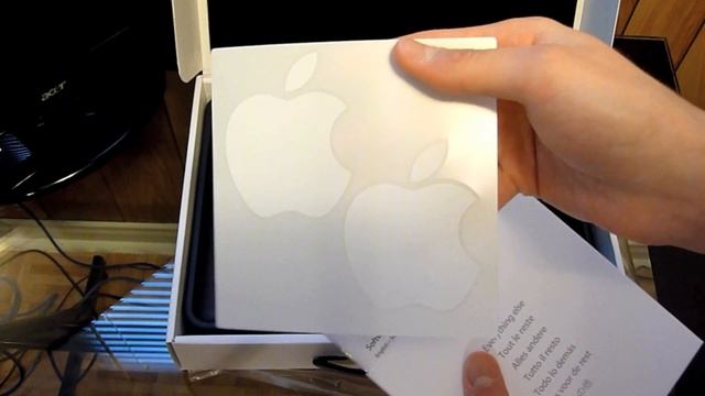 MacBook Pro 15" Quad-Core i7 Unboxing (Early 2011) смотреть онлайн