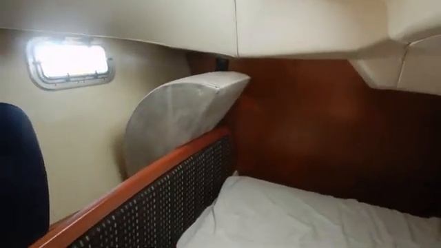 Hunter 41 44 47 Sailboat DS Deck Salon Sailing Inside Outside Brochure Boat смотреть онлайн