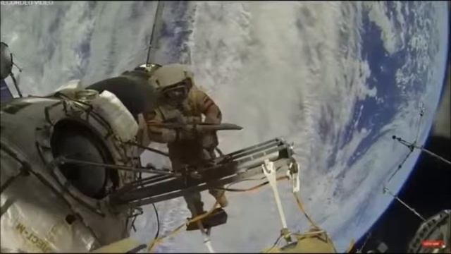 Рабочий день в космосе смотреть онлайн