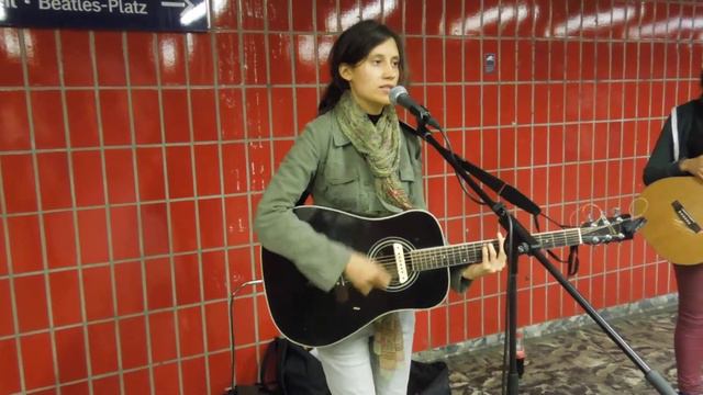 Lisa - Twist in My Sobriety (Cover) смотреть онлайн