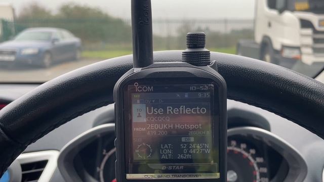 Icom ID 52 I damaged mine￼! смотреть онлайн