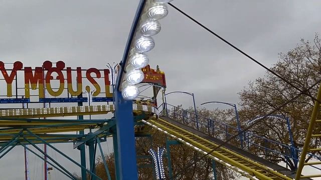 Outdoor kids game - Crazy Mouse attraction foire de Rouen 2017 / FOIRE SAINT-ROMAIN / Fete foraine смотреть онлайн