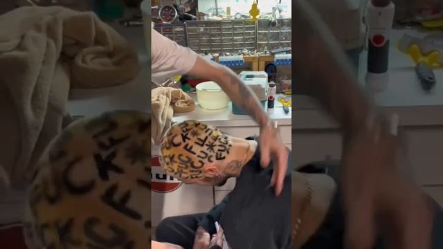 Going berserk and out of control ??#short смотреть онлайн