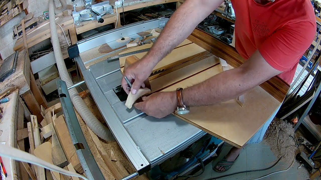 Каретка Салазки для циркулярной пилы / Минимум затрат смотреть онлайн