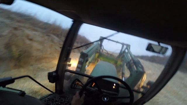 Укладка силоса.Работа в Канаде на ферме. Саскачеван