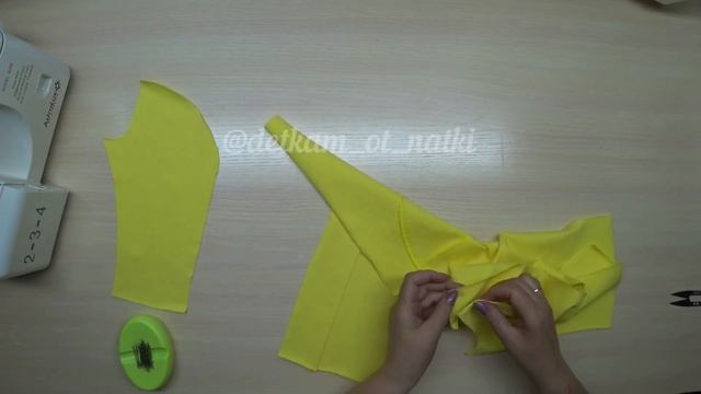 Шьем детские штанишки с лампасом и кокеткой, с кружевом смотреть онлайн