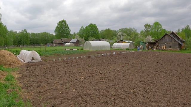 Деревенские будни. Хозяйство. Готовим новое пастбище! смотреть онлайн