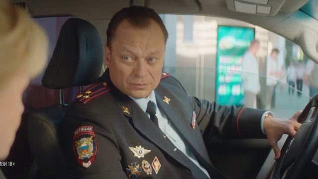 *Ангелы района* Сериал "Ангелы района" рассказывает о жизни обычного московского района...... смотреть онлайн