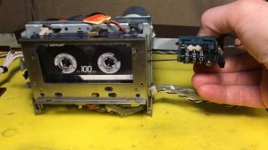 Яуза 220 ЛПМ устройство и работа кассетного магнитофона, механика. how it works