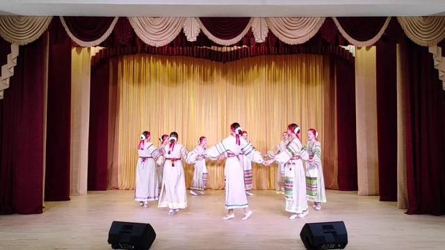 Ансамбль танца МОЛОДОСТЬ, 14 17лет, народная хореография, Красноперекопский р н, с Красноармейское смотреть онлайн