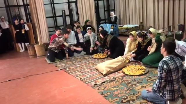 «Гьабижай булкъа» выступление уч-ся на презентации книги «Какашуринские зори» рук. Магомедова Ю.Х. смотреть онлайн