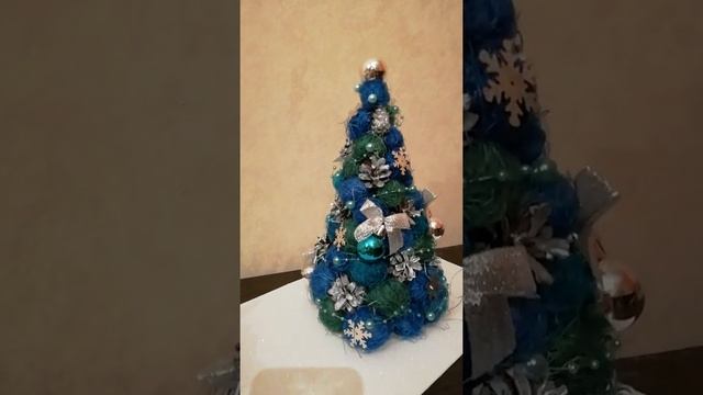 ИДЕЯ. НОВОГОДНЯЯ ПОДЕЛКА в школу, в садик. ЕЛОЧКА из сизали смотреть онлайн