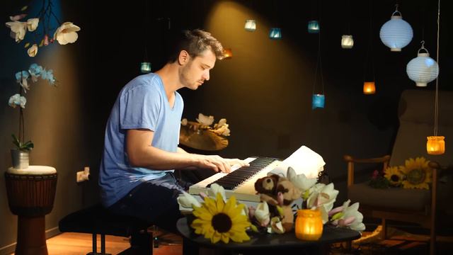 Light Piano Music: Calm Music for reading, spa and relaxation [18-7] смотреть онлайн