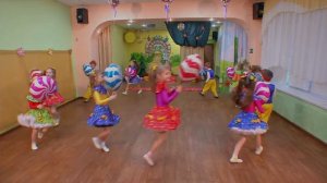 ТАНЕЦ КОНФЕТОК