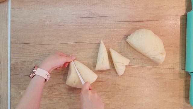 Рецепт БЫСТРЫХ и ПРОСТЫХ, а главное ВКУСНЫХ БУЛОЧЕК С ЗАВАРНЫМ КРЕМОМ! Выпечка к чаю. смотреть онлайн