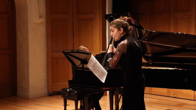 Patill Daghlian | Introduction and Variations, D.802 (Schubert) смотреть онлайн